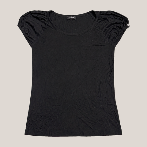 045_2NDO0903028_zucca_black_ruched_cap_sleeve_top_catalog_final
