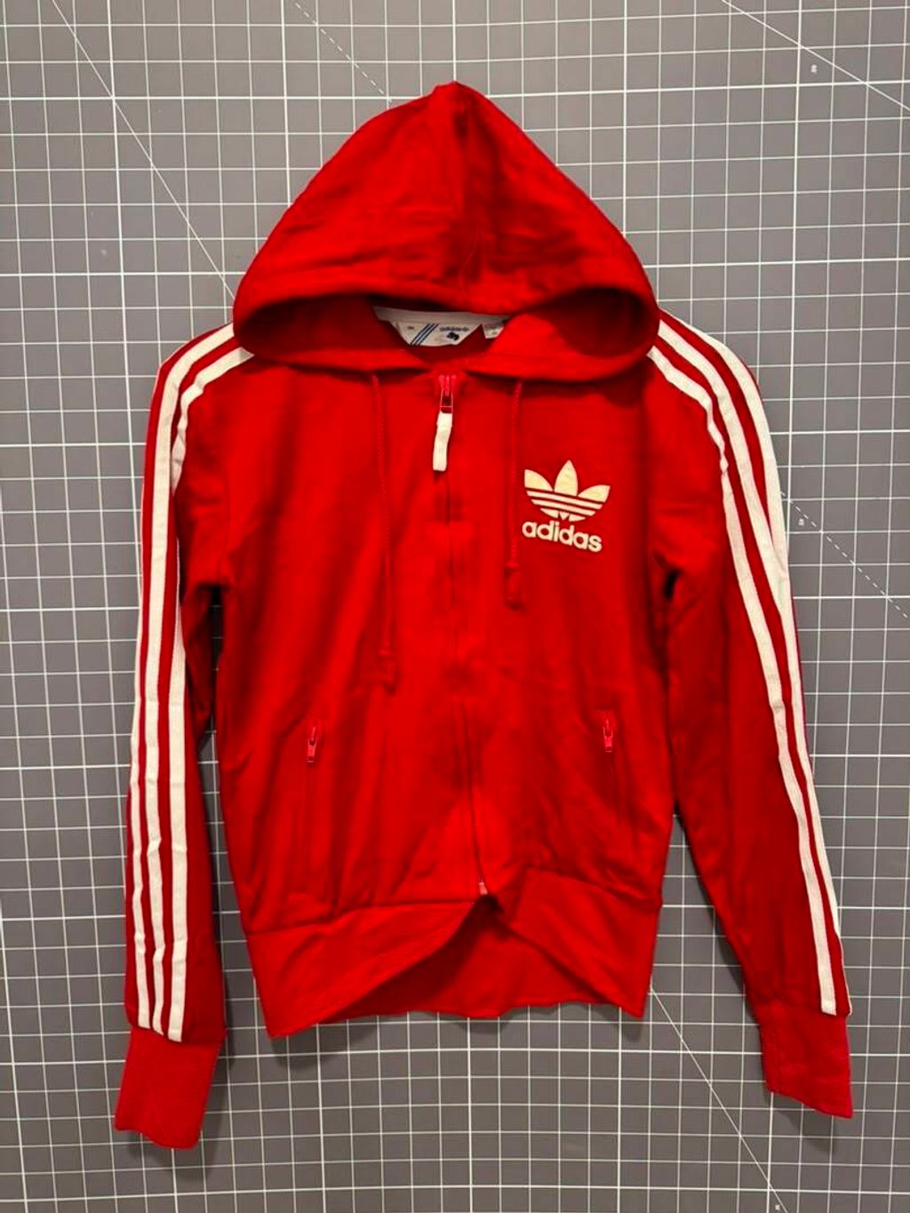 2NDS1002013