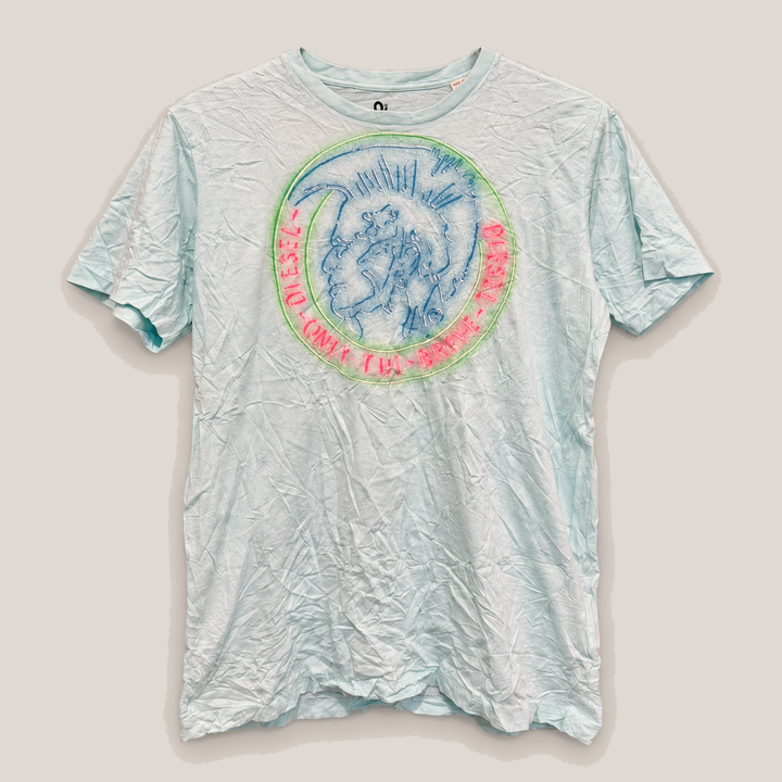 2NDLL1015030_1600_v1_bg6