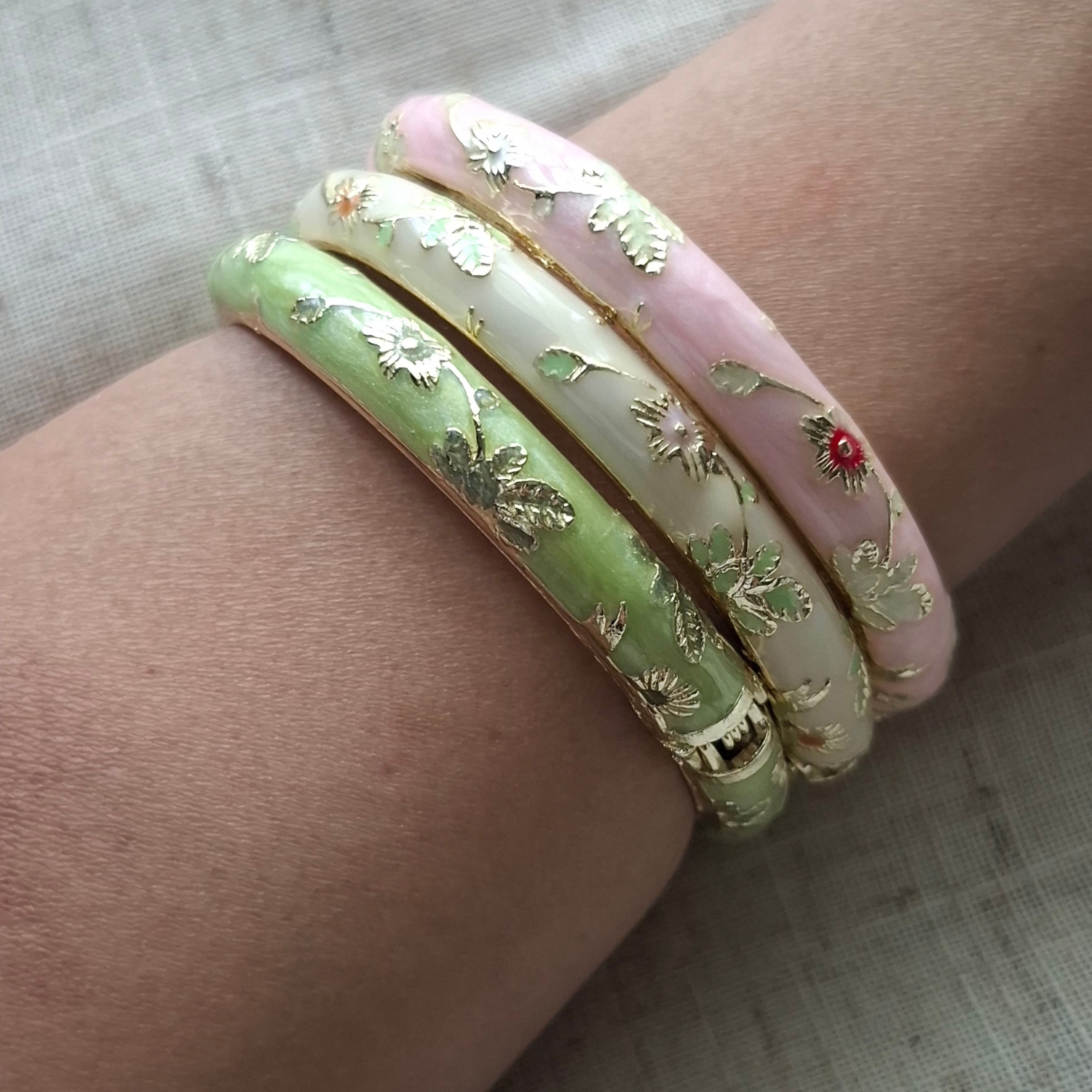 2_20251122_095133_0001