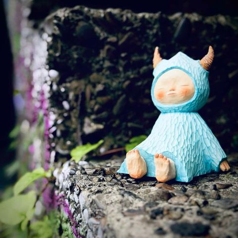 中村萌 ソフビ COZY-blue 限定300体 Moe Nakamura 中村萌 ソフビ COZY-blue 限定300体 Moe Nakamura