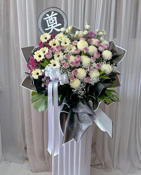 Condolences Flower Stand 36