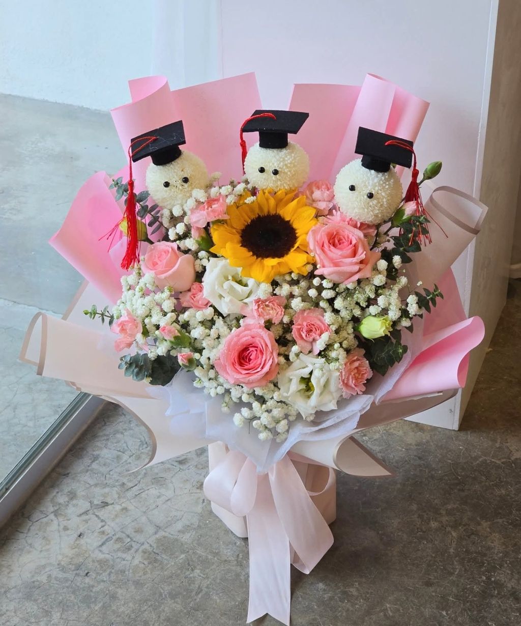 Sunflower Graduation Bouquet 20