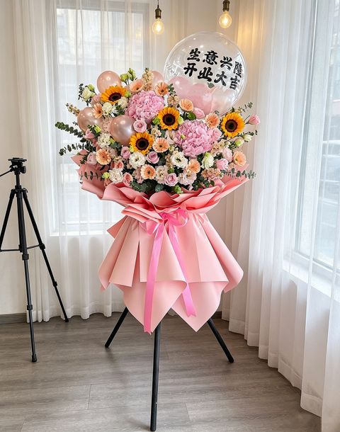 Balloon Opening Flower Stand 03