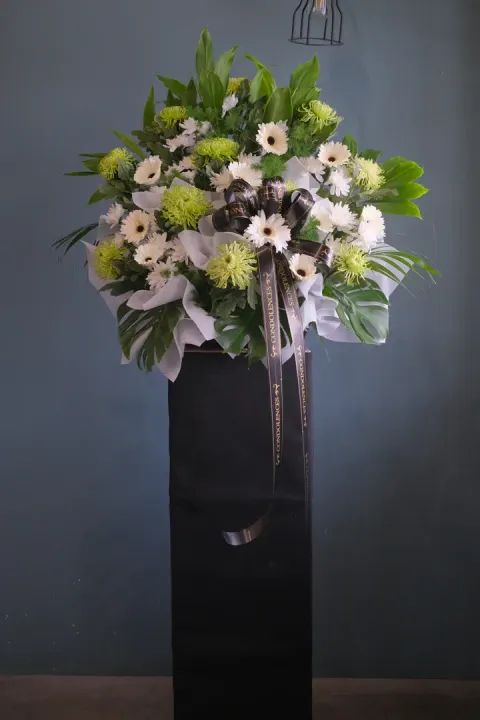 Condolence Flower Stand 028