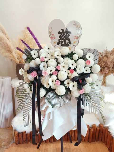 Condolence Flower Stand 21