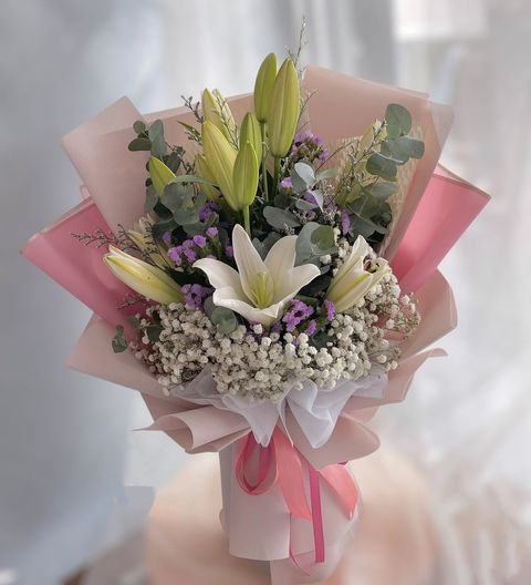 White Lilies Bouquet 02