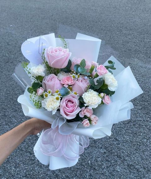 Roses Bouquet 10