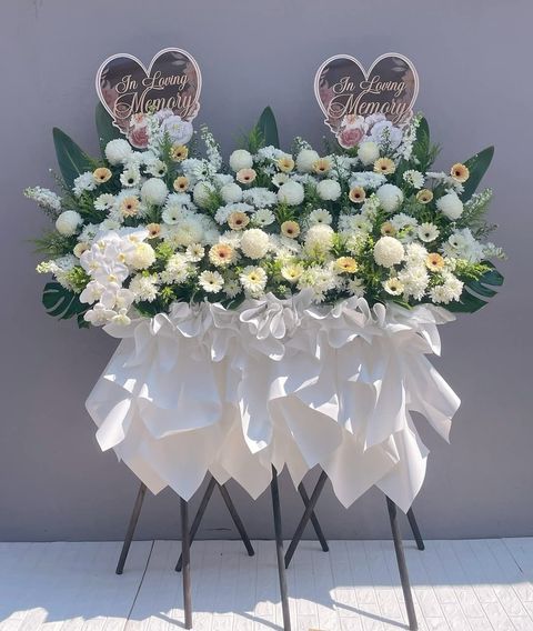 Condolence Flower Stand 99