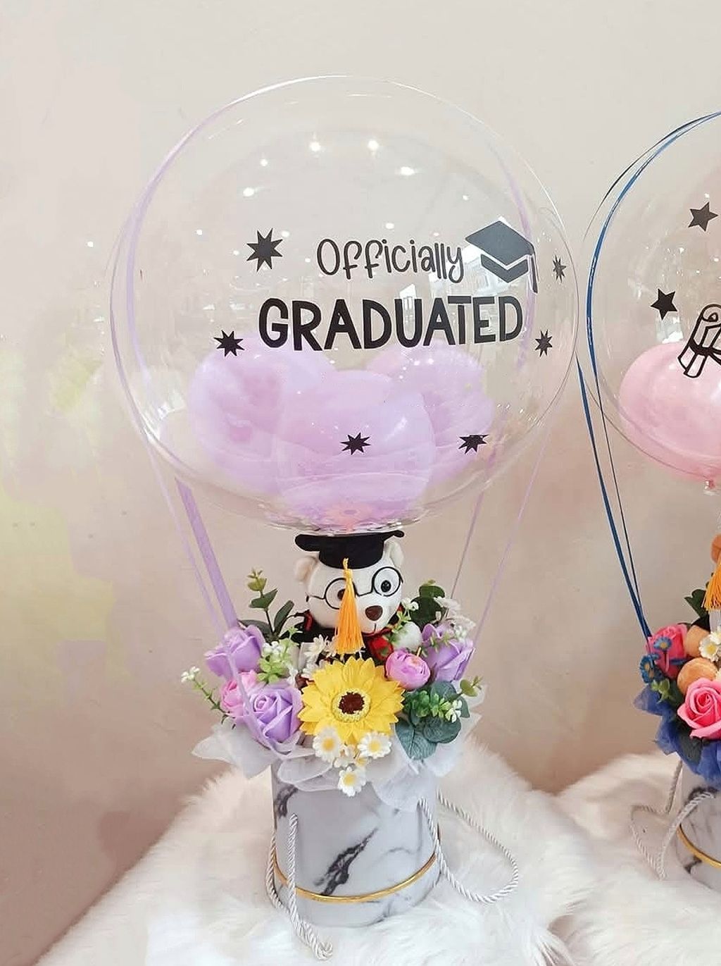 Graduation Balloon with Flower 01