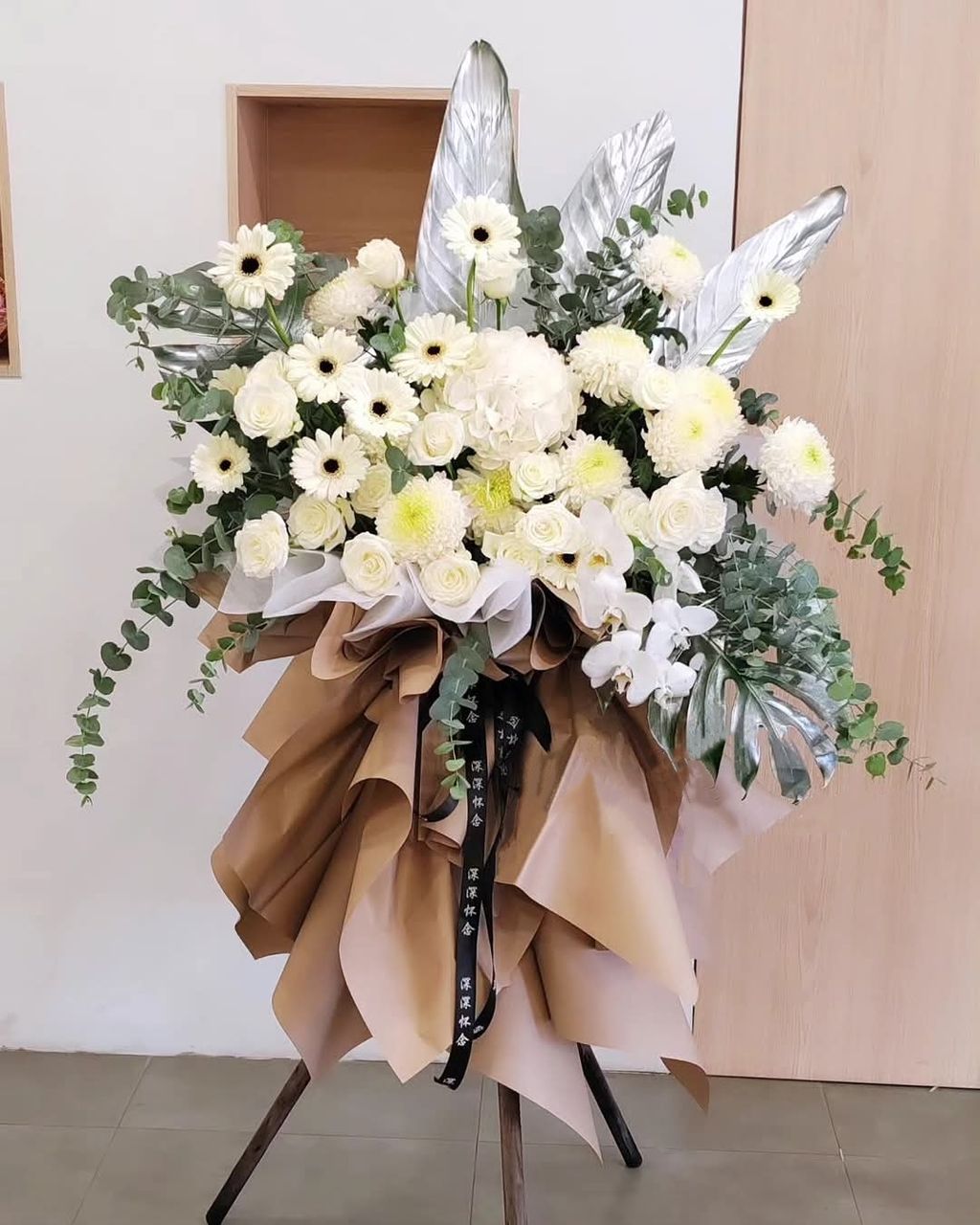 Condolence Flower Stand 64