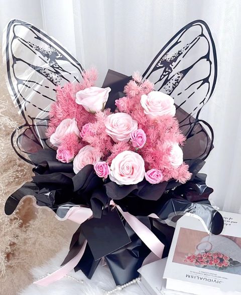 Butterfly Bouquet 02 (Soap Roses)