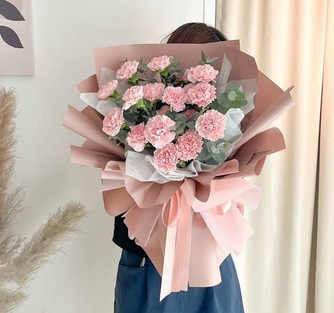 Pink Carnation Bouquet (19 stalks)
