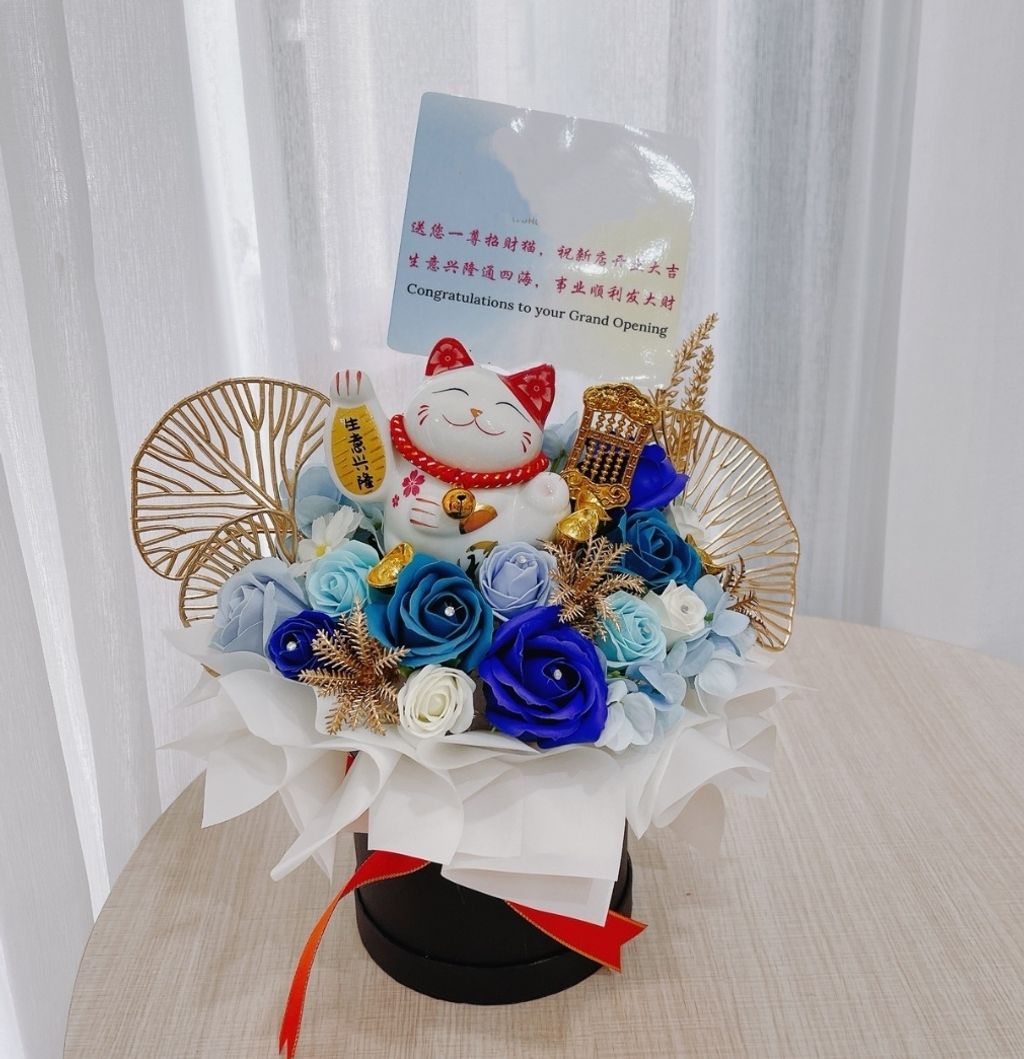 Opening Table Flower 09