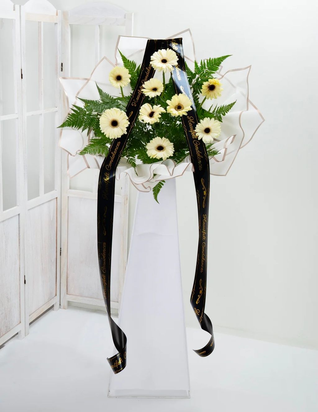 Condolence Flower Stand 074