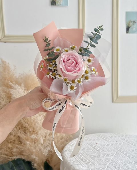 Single Roses Bouquet