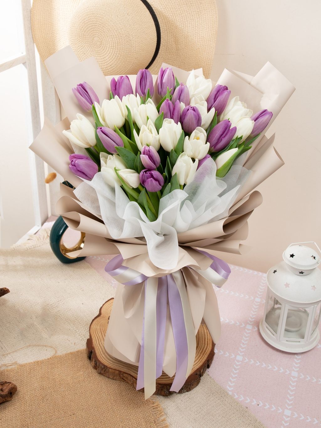 Tulips Bouquet (29 Stem)