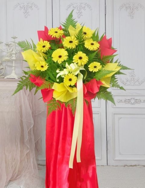 Opening Flower Stand 63_edit_2967661433399