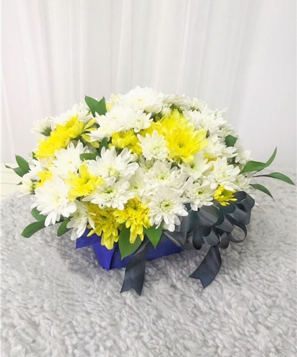 Condolence Table Flowers Arrangements