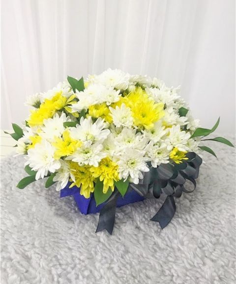 Condolence Table Flowers Arrangements