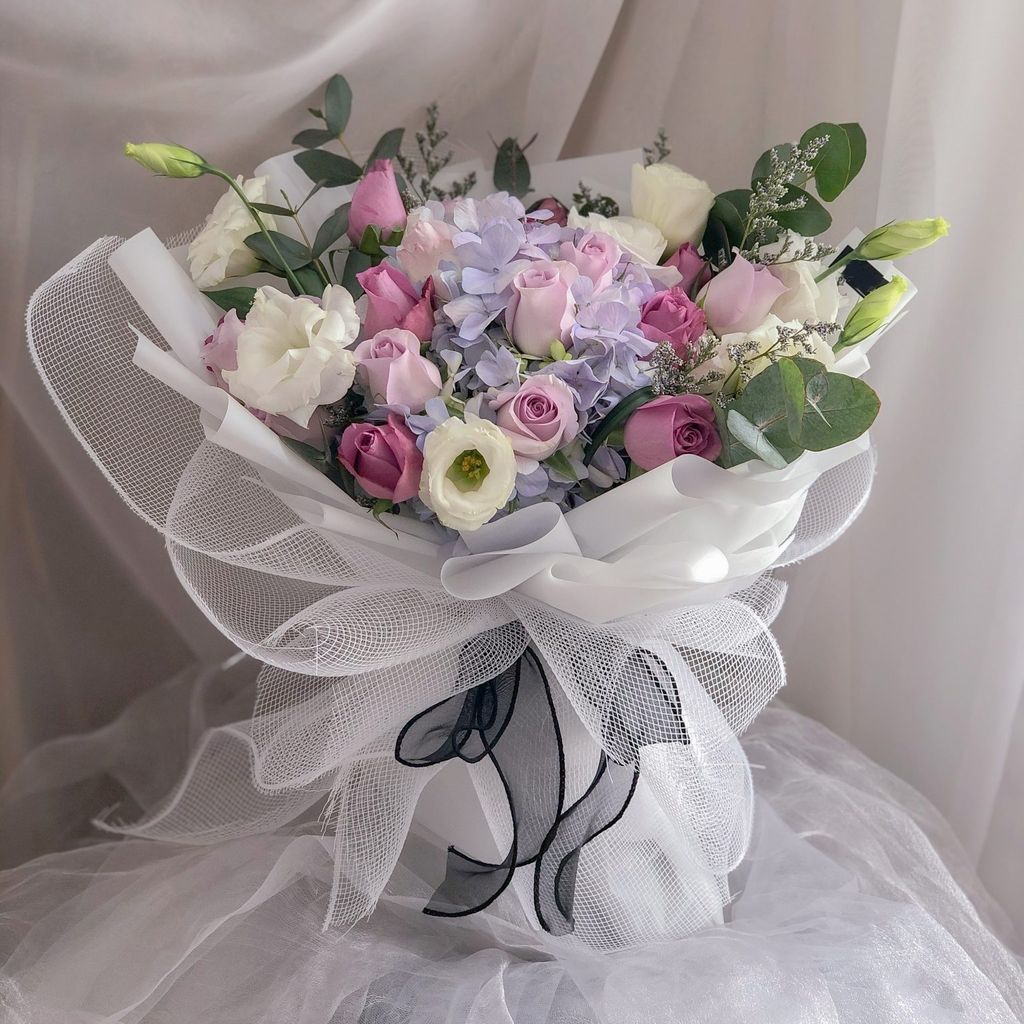 Mix Hydrangea Bouquet