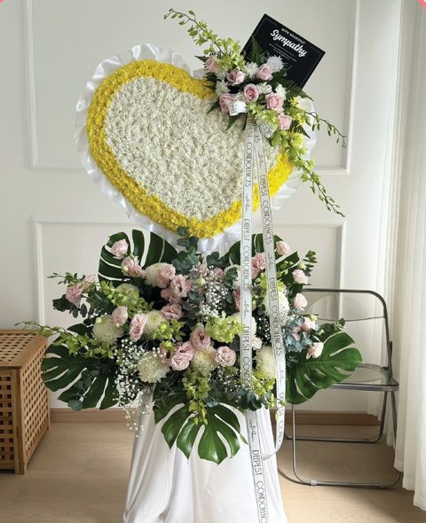 Heart Shaped Sympathy Wreath 02