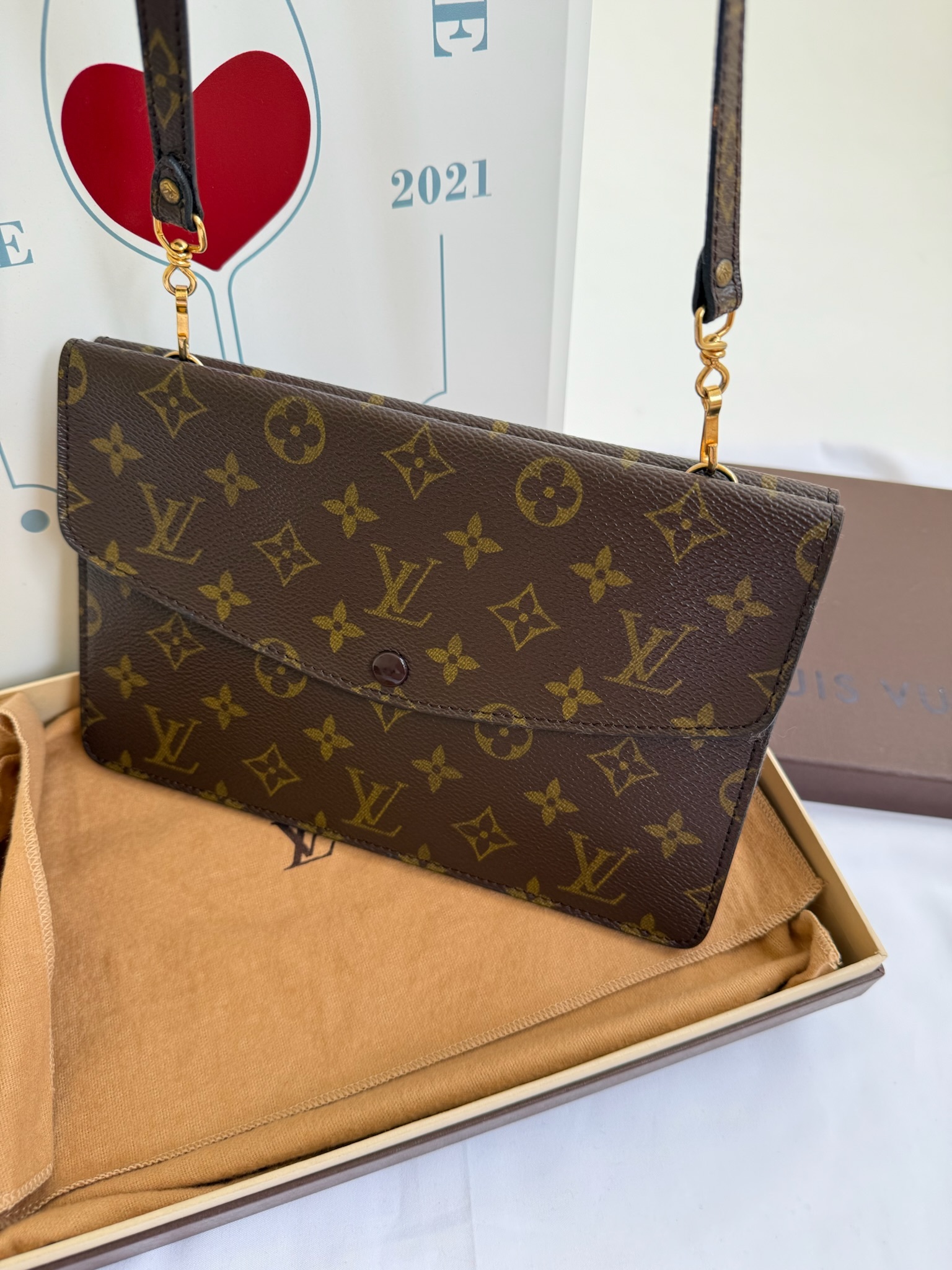 image_C10BA8B9-7183-428C-A02F-ED0C05DA651A_1749537852