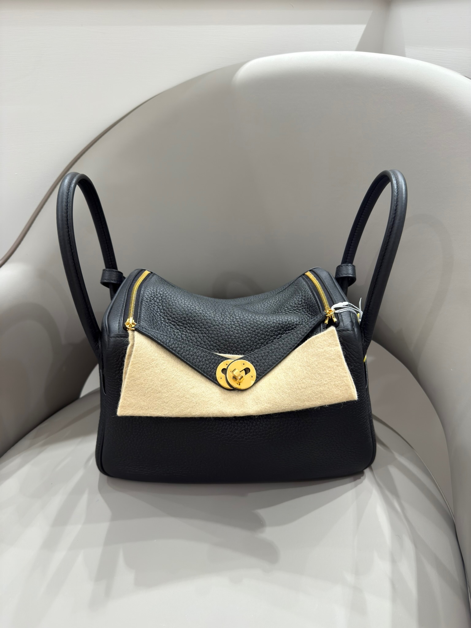 image_8A0C4B7D-B1FD-429D-9441-43D25CC87BDE_1761544382