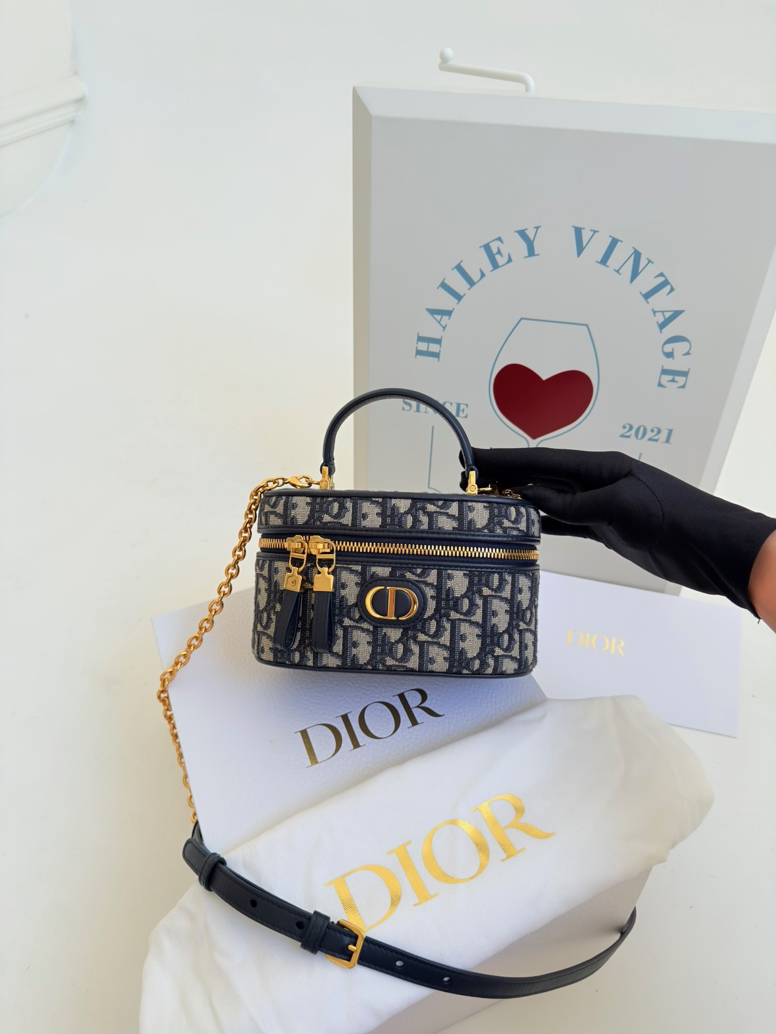 image_FAFA6951-A255-4BF1-93B1-5EF8BF9ACE3B_1763568384