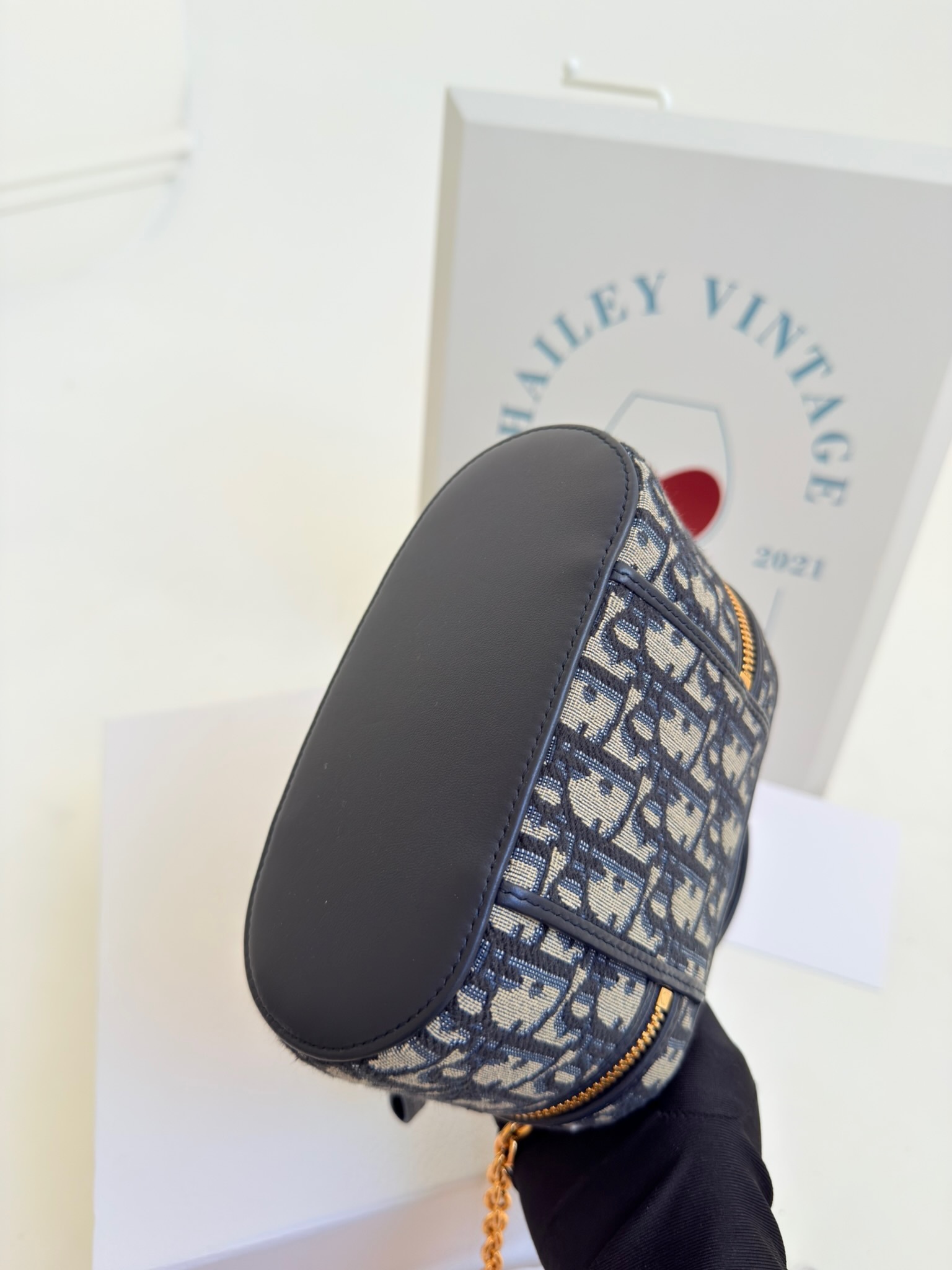 image_C9E02103-01BB-4FE9-B309-F8E69CC53643_1763568384