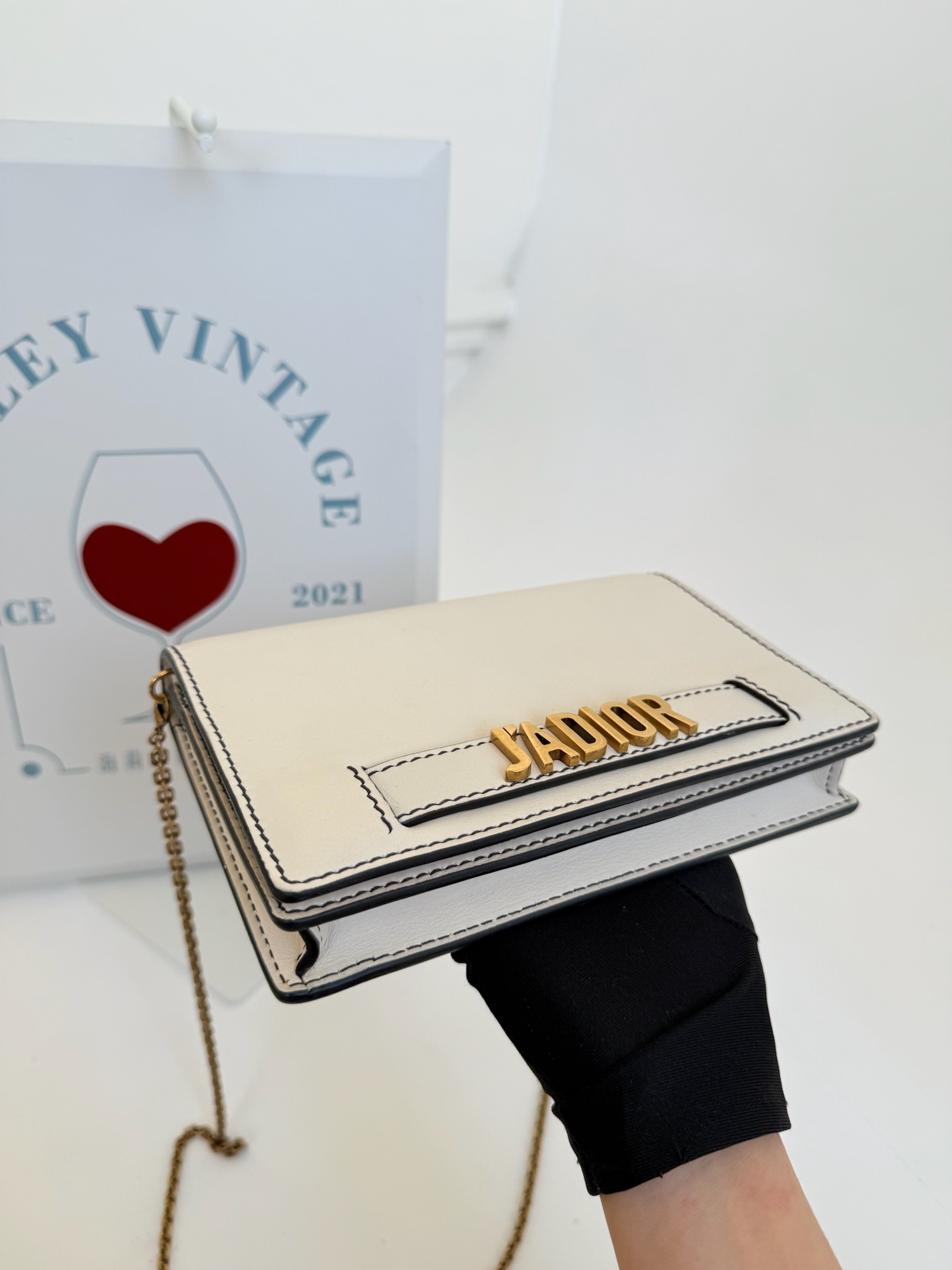 image_9F6BB5D5-4F8D-4A10-B581-E32C55427DA3_1766152122