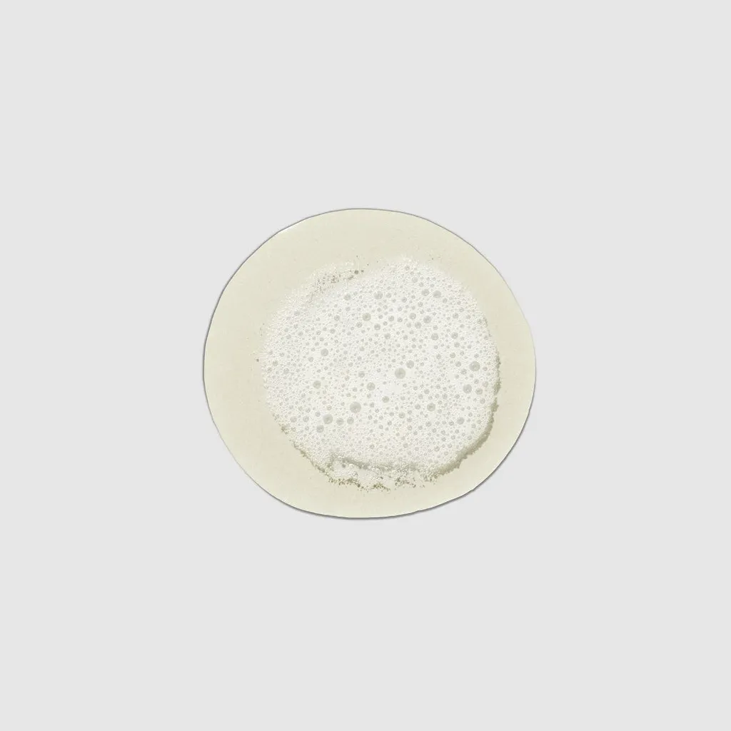 clean-beauty-anti-frizz-shampoo-smear_1