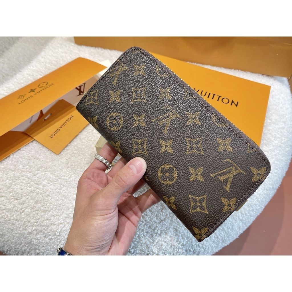 sg-11134201-7rbll-loc74zd3dhyu02