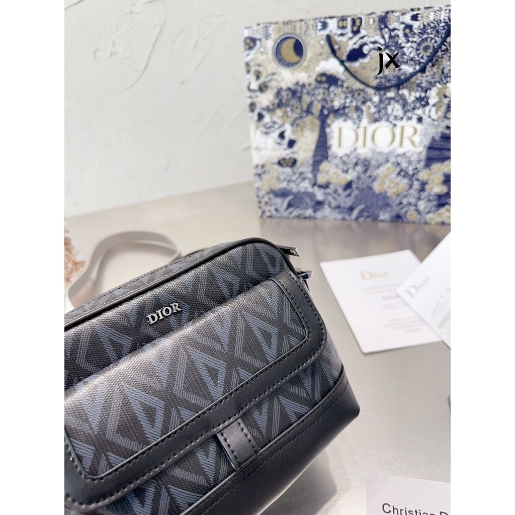 sg-11134201-23020-90cll5ayb1mv57