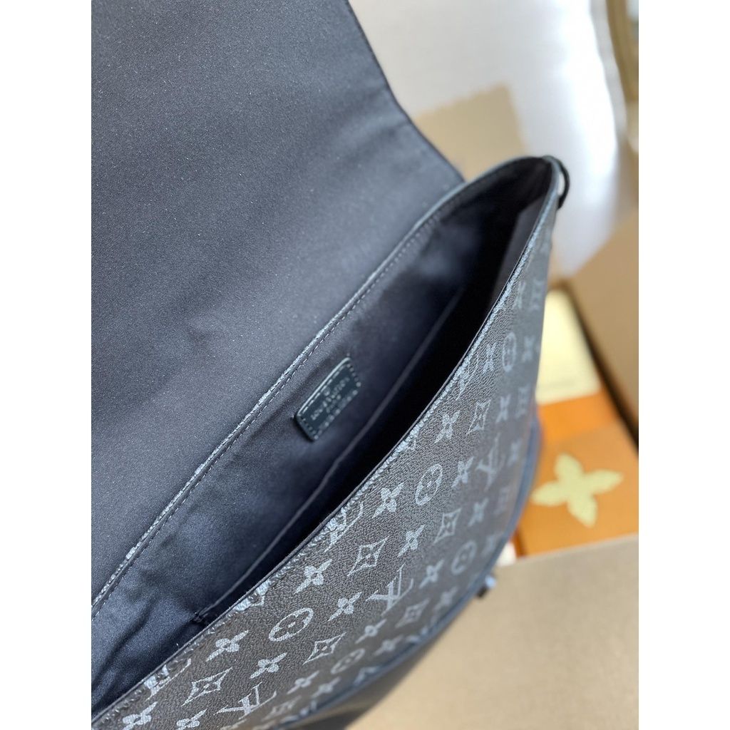 sg-11134201-7rblw-loaxs0o6kvj918