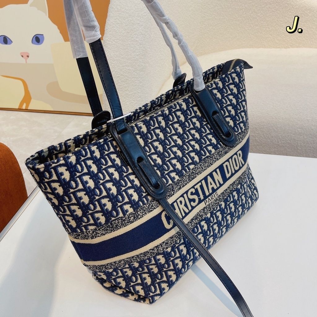 afb364f8f01cda394eeadcc412c7ed89