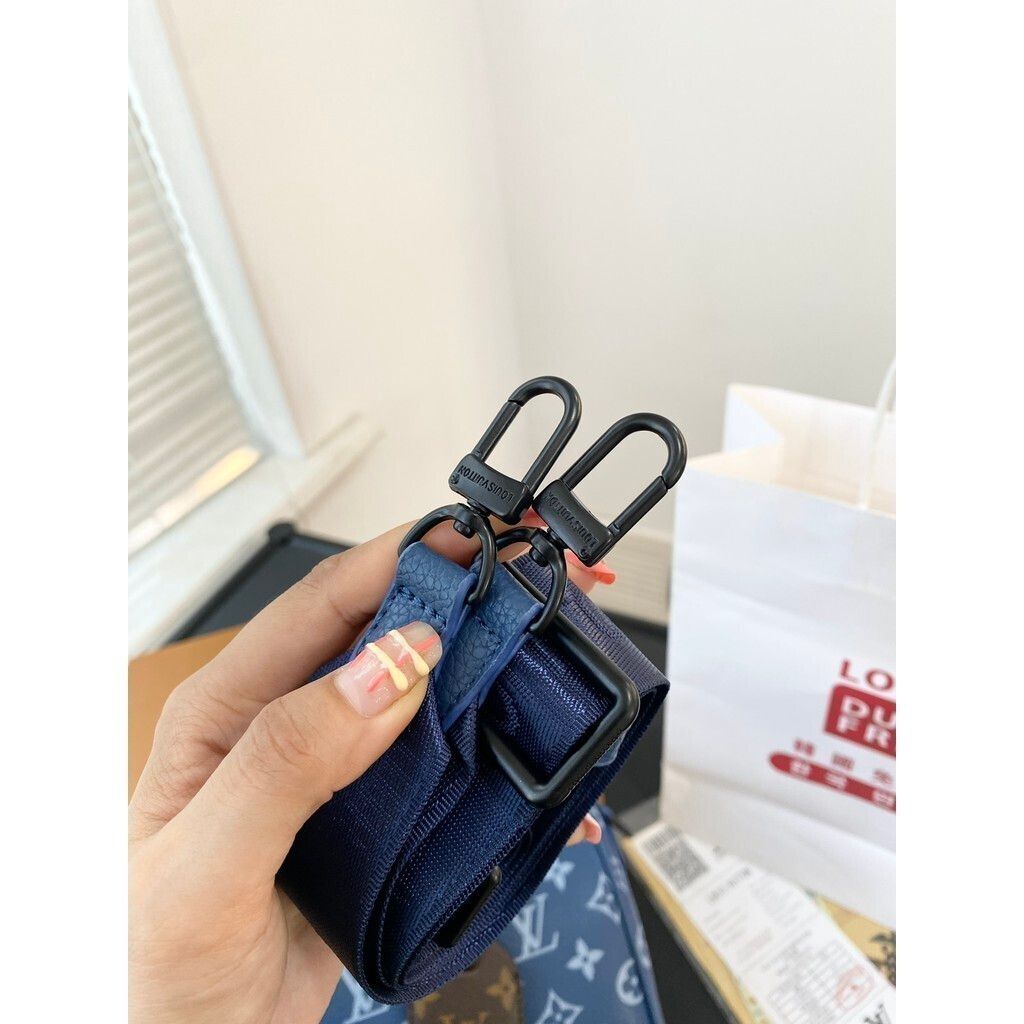 sg-11134201-7rd75-lwbmwceo7ad7cc