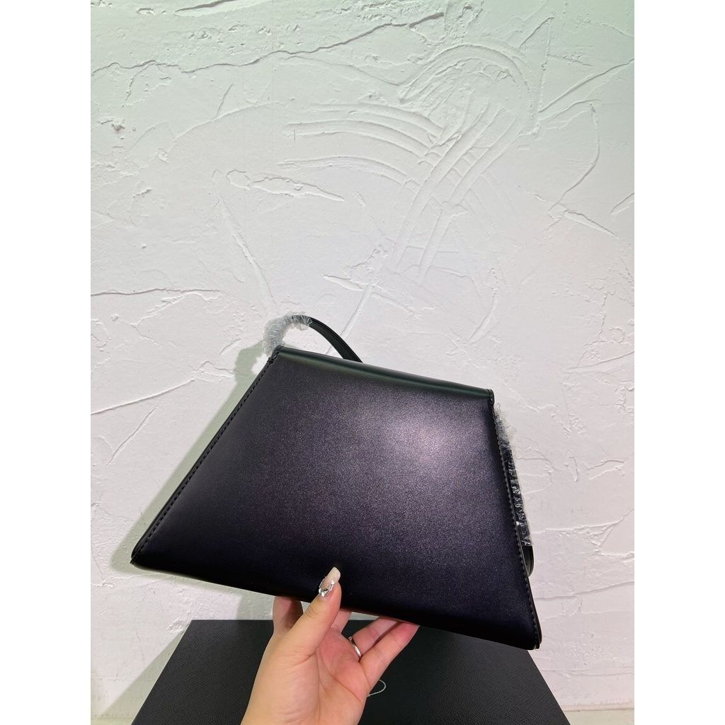 sg-11134201-7rbmr-lp4t6uwxacwtd0