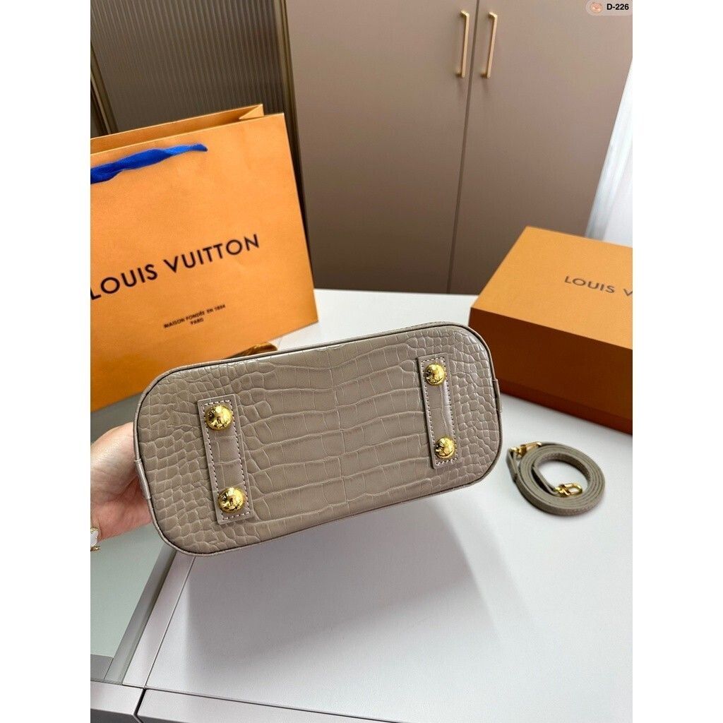 sg-11134201-7rdx5-lxgqq91jek15b1