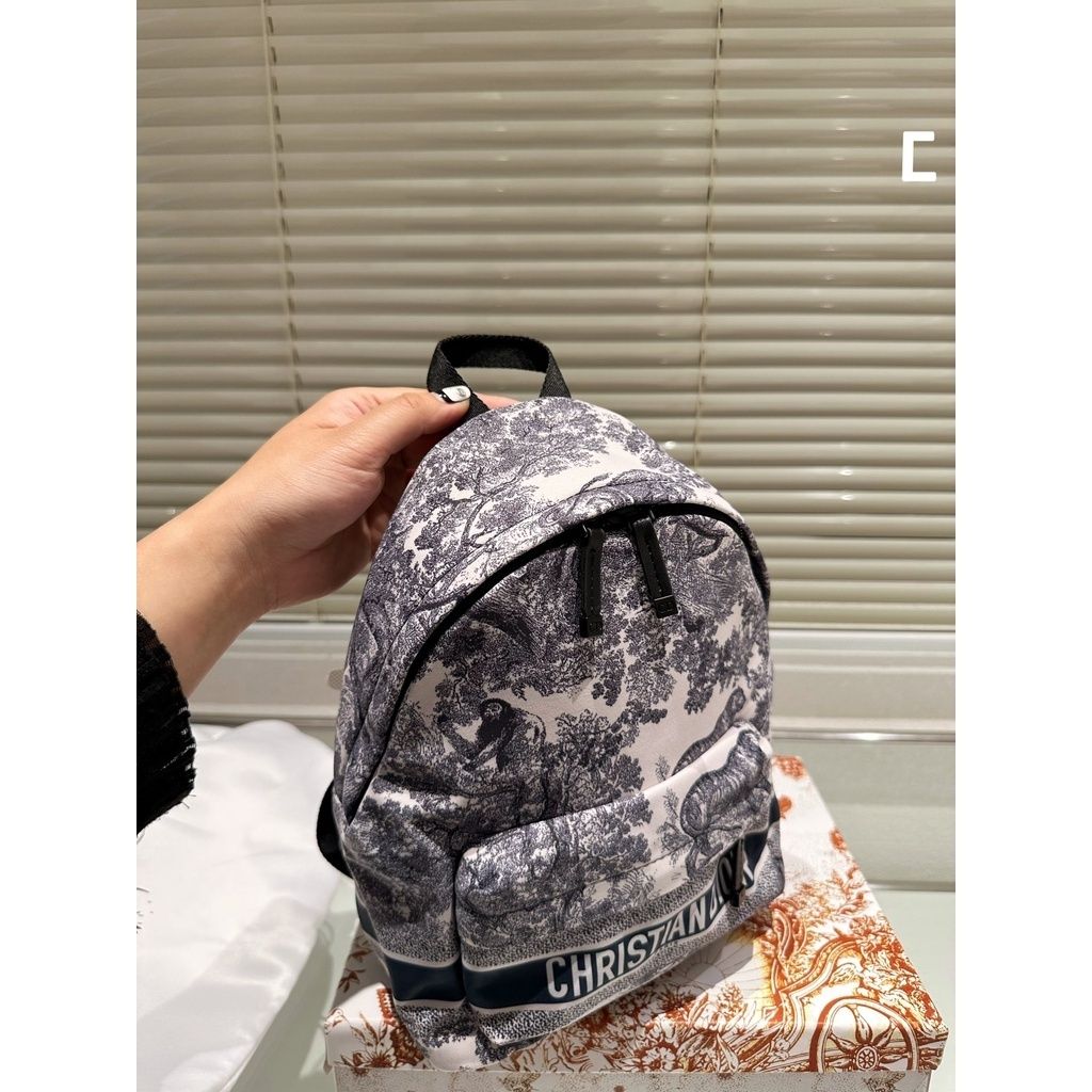 sg-11134201-7qvcr-li1iub9285ea7f