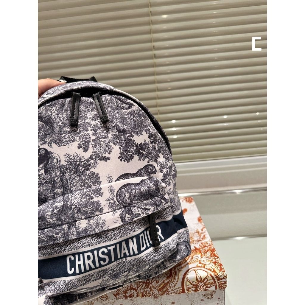 sg-11134201-7qve9-li1iugrg5tw301