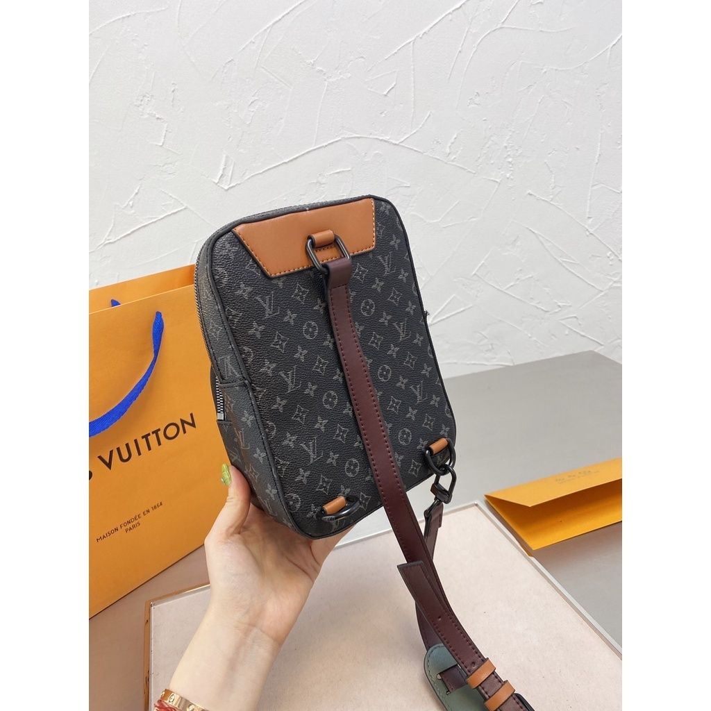 sg-11134201-7rbnd-lomcgkdoeiuo6a