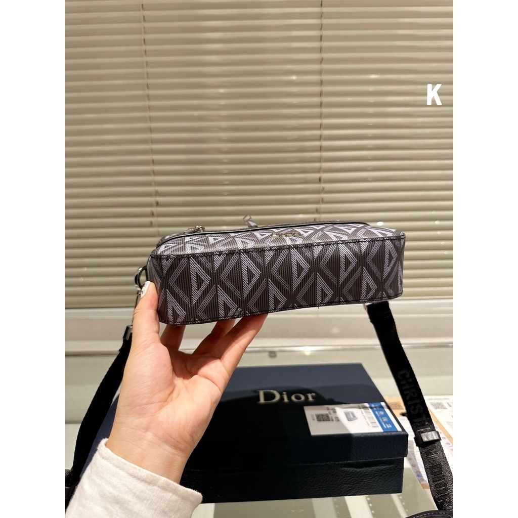 sg-11134201-7qvew-lk22g1k9wz86ca