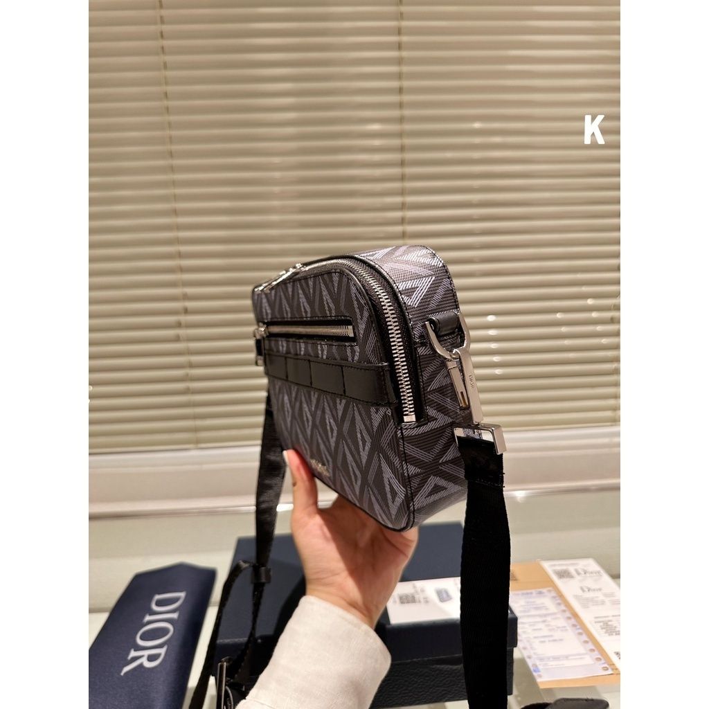 sg-11134201-7qve6-lk22g21r7ec6c3