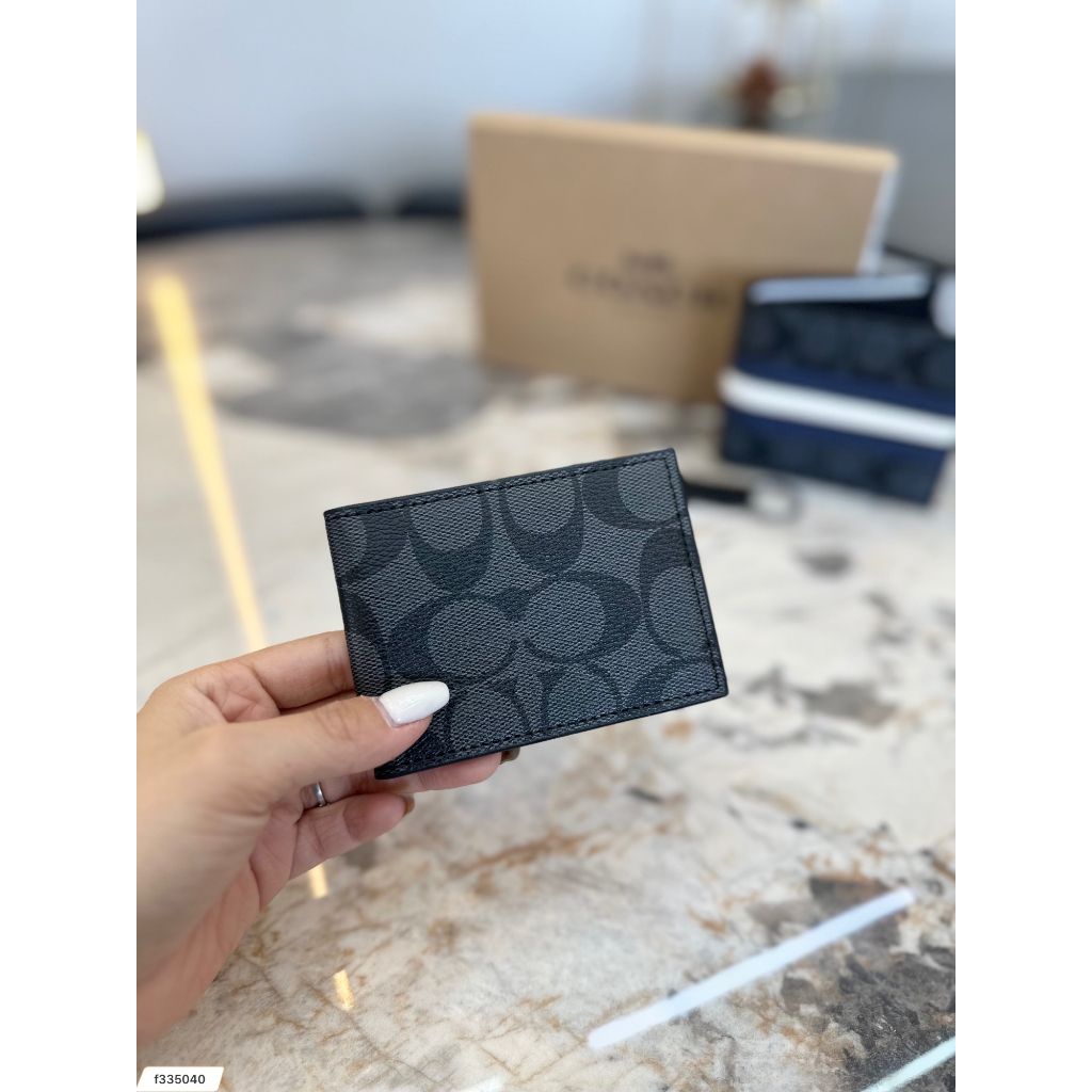 my-11134207-7qul6-licswub04bpi62