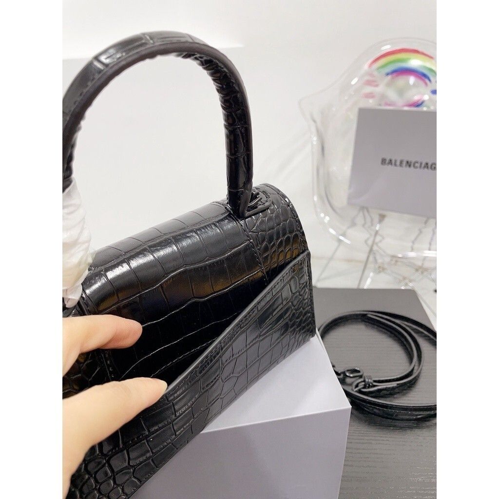 sg-11134201-7rdxv-lxfn38pukwh23a