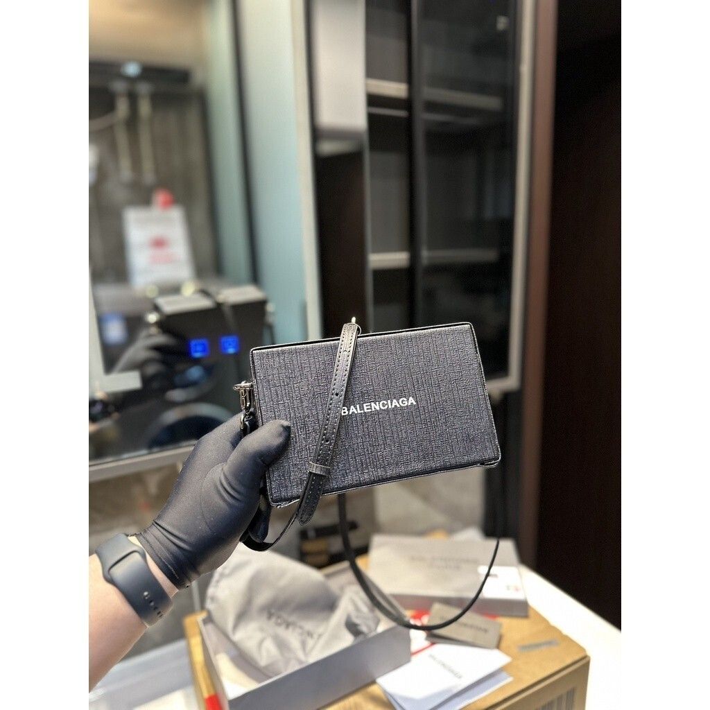 sg-11134201-7rdxw-lxfn4cawni3q2e