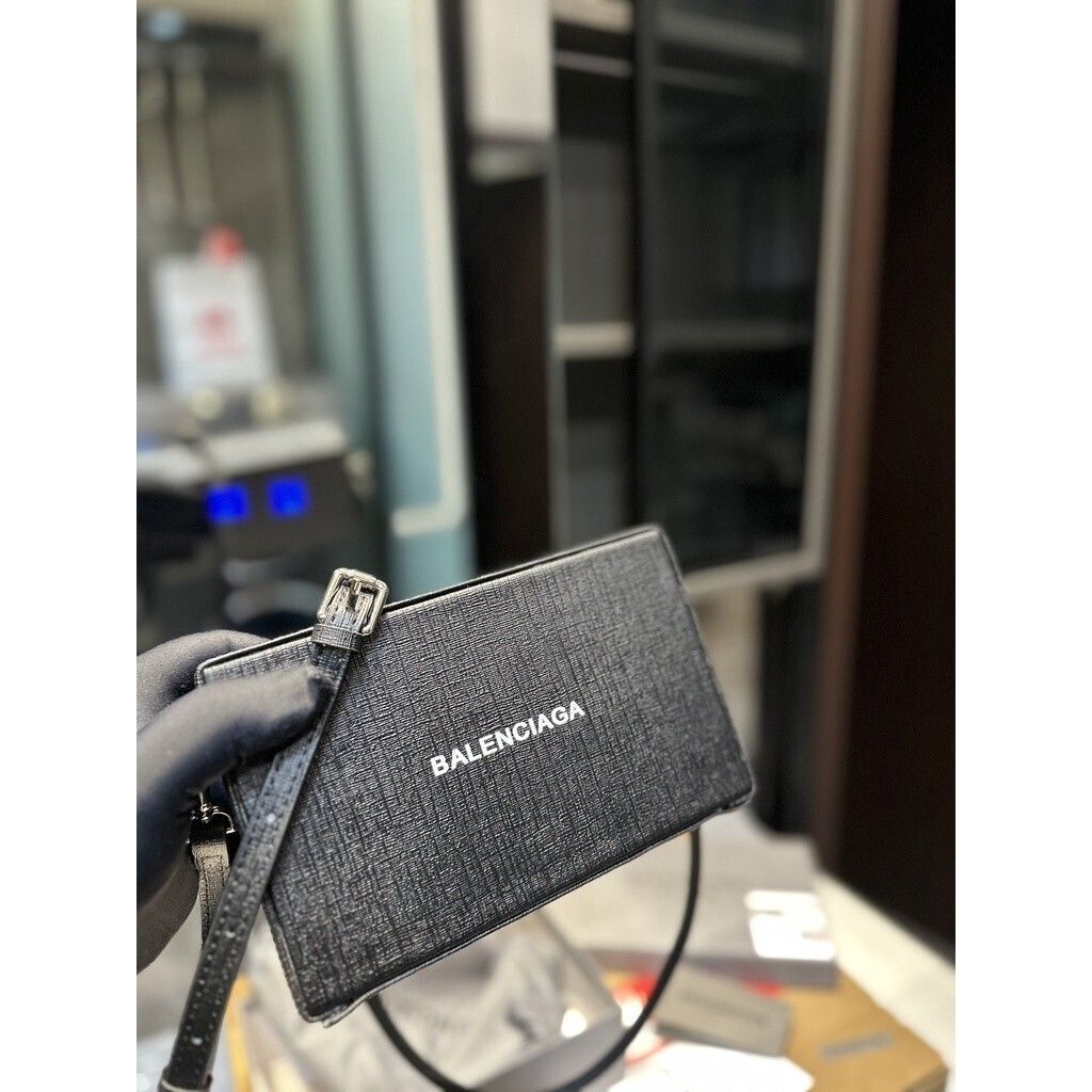 sg-11134201-7rdwt-lxfn4cz1o6ee30