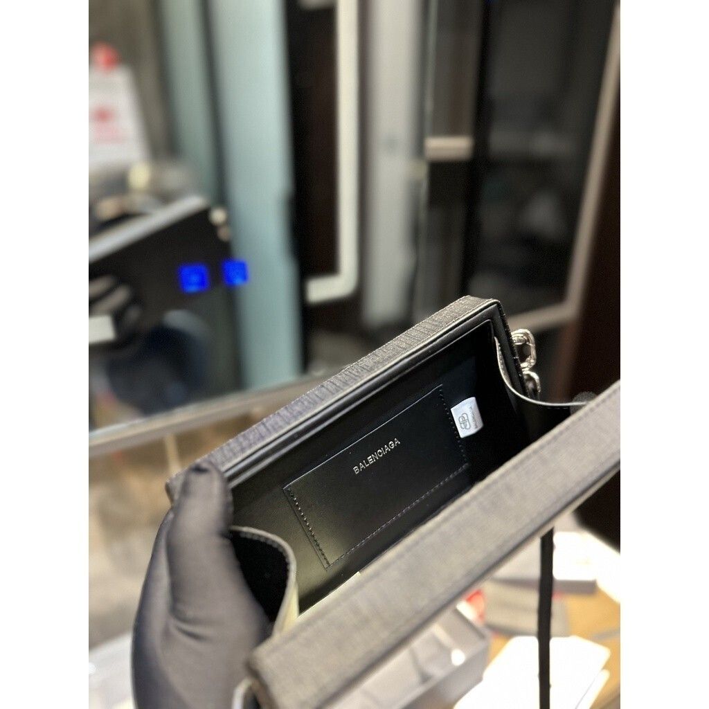 sg-11134201-7rdwl-lxfn4df50m6k64