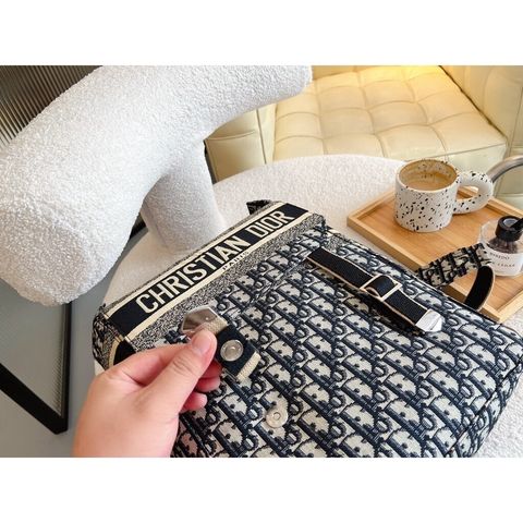 sg-11134201-7rd6t-lwbm3s78uvtp35